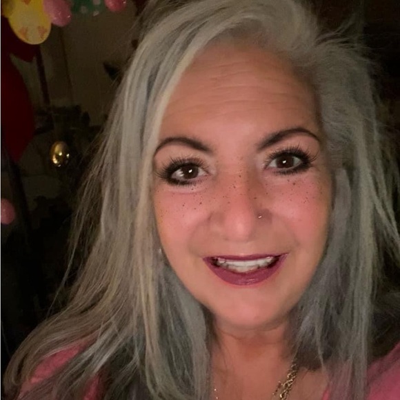 Meet your Posher, Trina - Picture 5 of 17